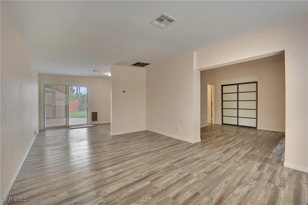 1522 Exley, Las Vegas, NV 89104