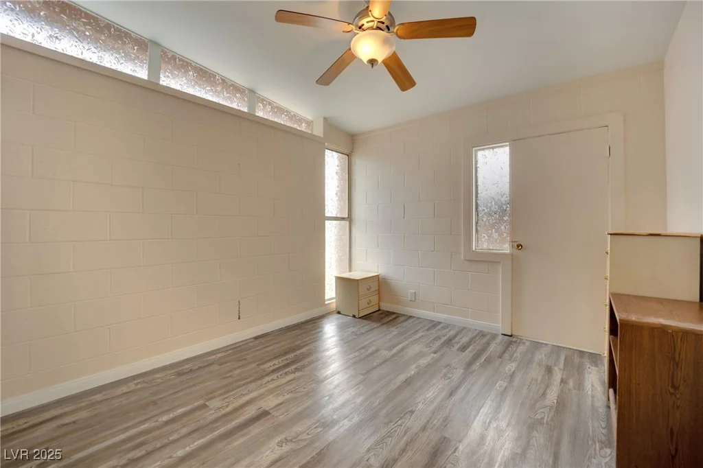 1522 Exley, Las Vegas, NV 89104