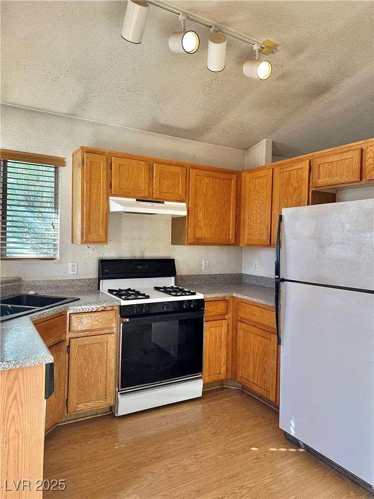 5326 Beaverhead, Las Vegas, NV 89120