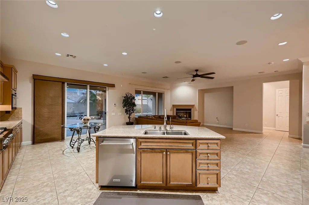 2764 Kilwinning, Henderson, NV 89044
