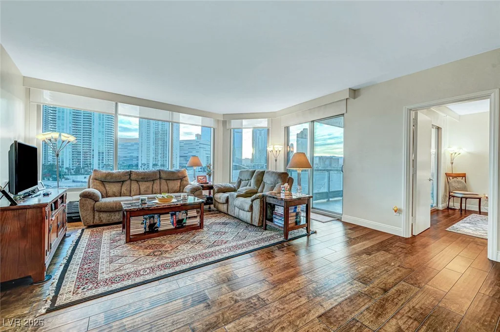 222 Karen, Las Vegas, NV 89109