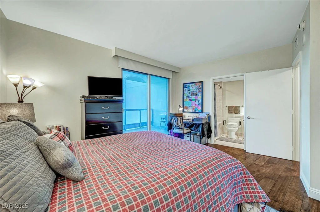222 Karen, Las Vegas, NV 89109