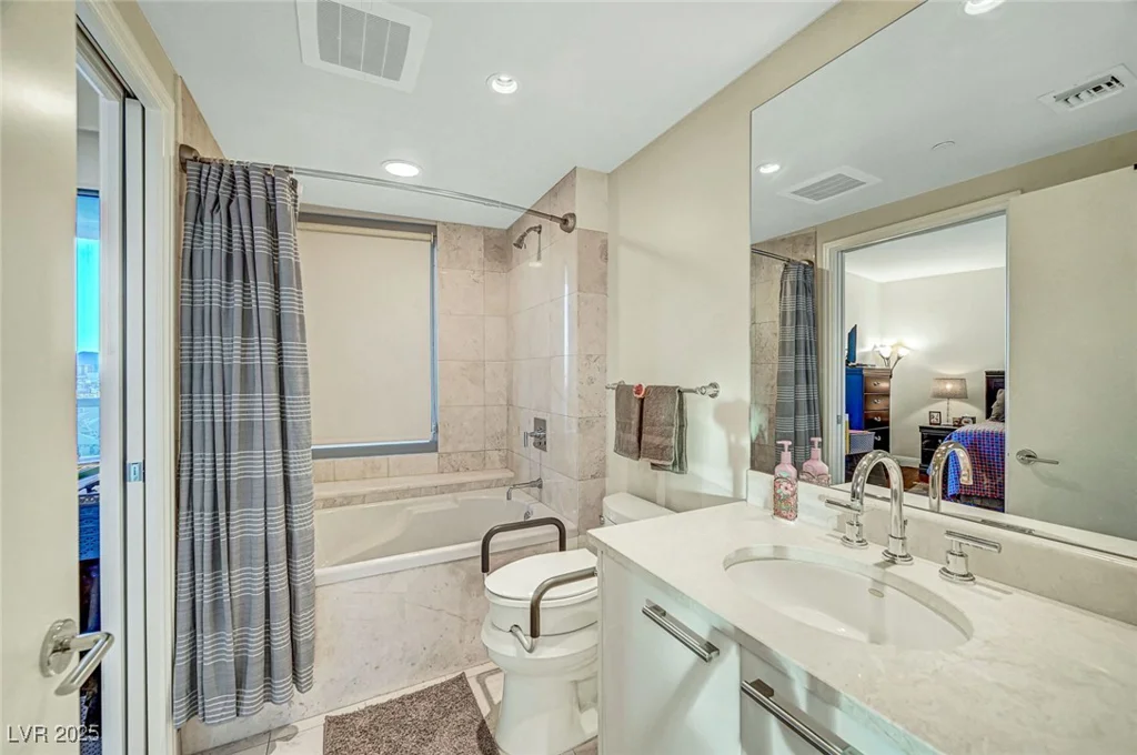 222 Karen, Las Vegas, NV 89109