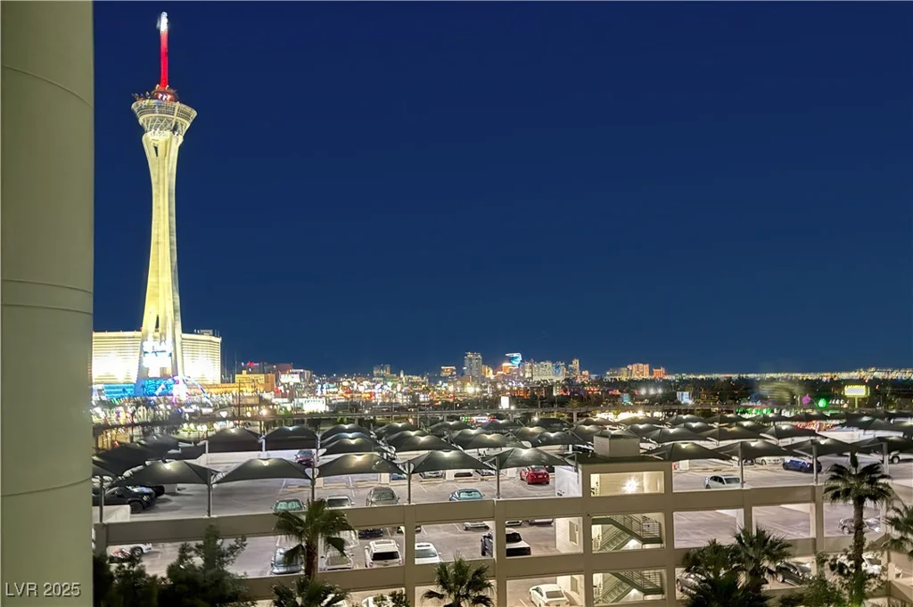 222 Karen, Las Vegas, NV 89109