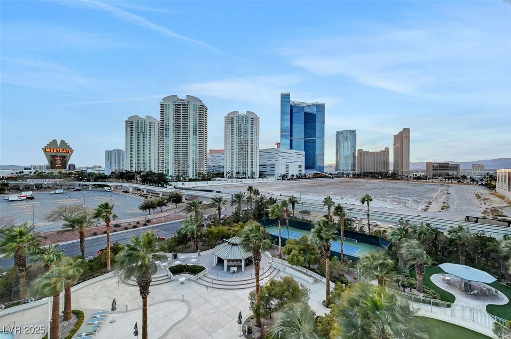 222 Karen, Las Vegas, NV 89109