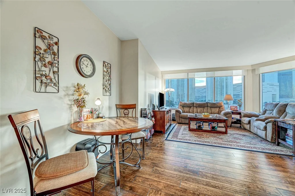 222 Karen, Las Vegas, NV 89109