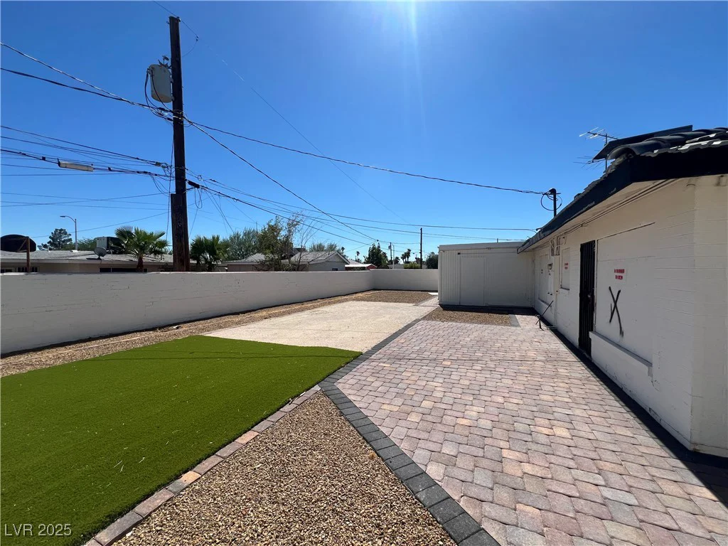 1811 7th, Las Vegas, NV 89104