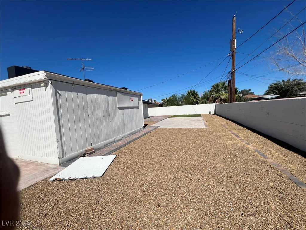 1811 7th, Las Vegas, NV 89104