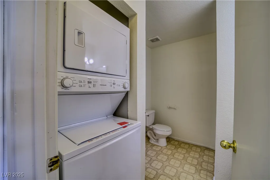 2232 Aspen Mirror, Laughlin, NV 89029
