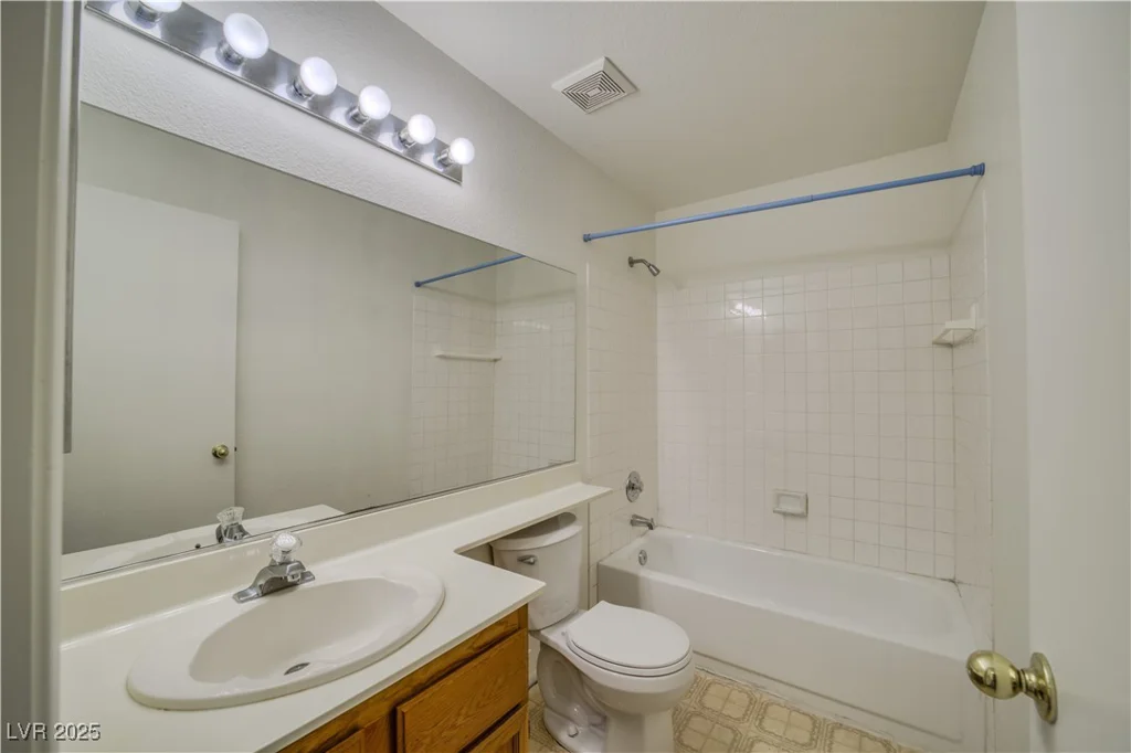 2232 Aspen Mirror, Laughlin, NV 89029