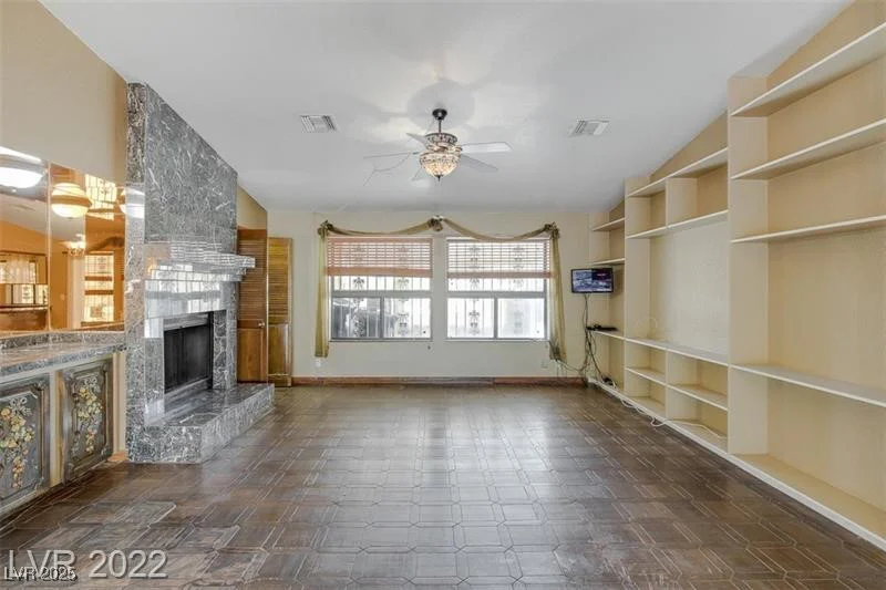 2249 Darwin, Henderson, NV 89014