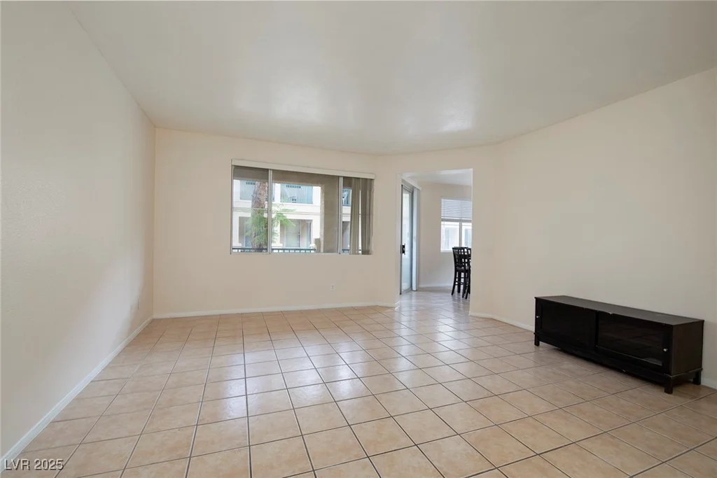 5155 Tropicana, Las Vegas, NV 89103