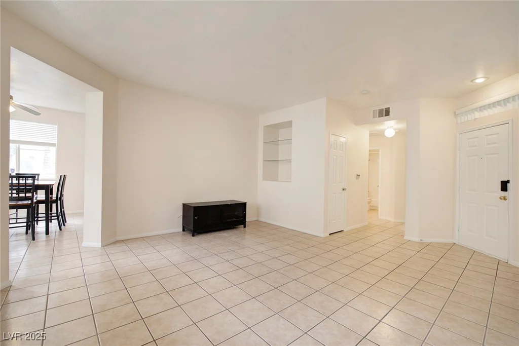 5155 Tropicana, Las Vegas, NV 89103