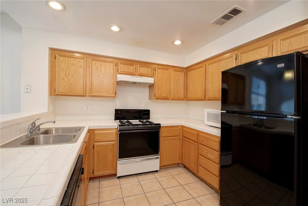5155 Tropicana, Las Vegas, NV 89103