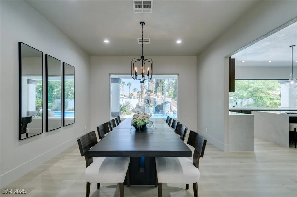 2200 Paseo, Las Vegas, NV 89117