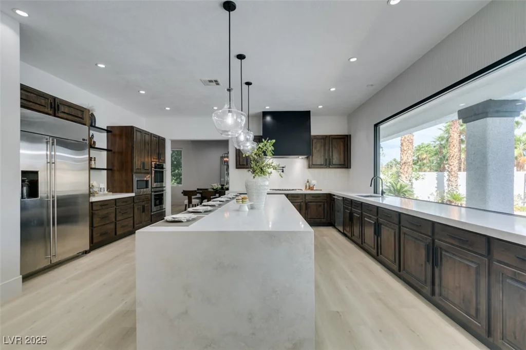 2200 Paseo, Las Vegas, NV 89117