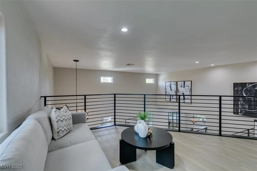 2200 Paseo, Las Vegas, NV 89117