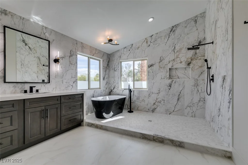 2200 Paseo, Las Vegas, NV 89117