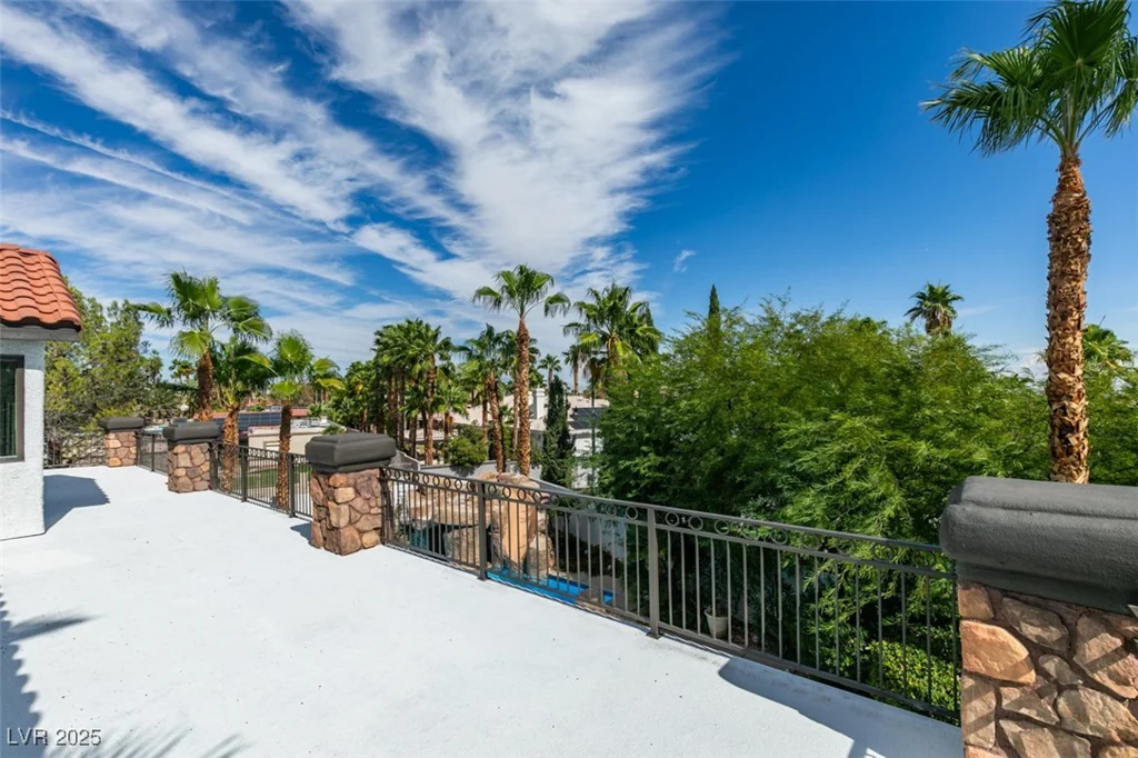 2200 Paseo, Las Vegas, NV 89117