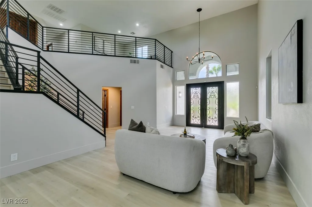 2200 Paseo, Las Vegas, NV 89117