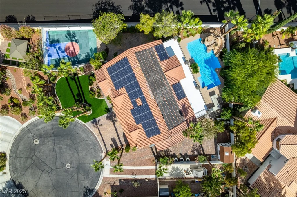 2200 Paseo, Las Vegas, NV 89117