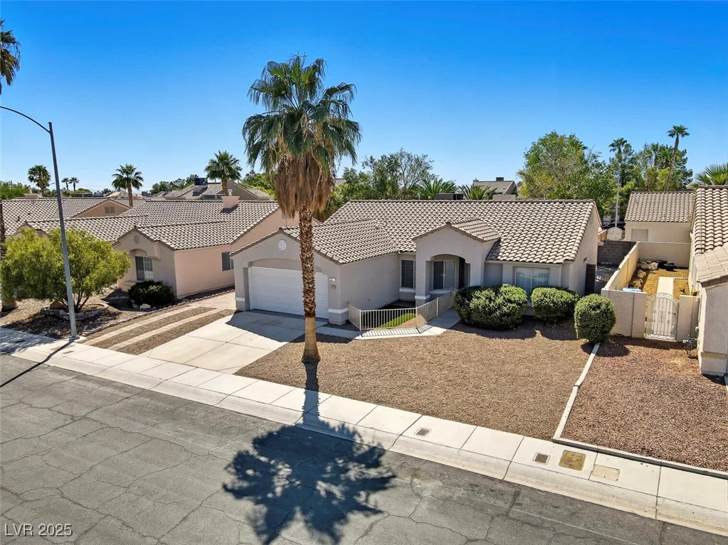 6129 Desert Haven, Las Vegas, NV 89130