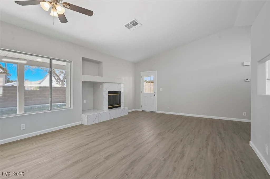 6129 Desert Haven, Las Vegas, NV 89130