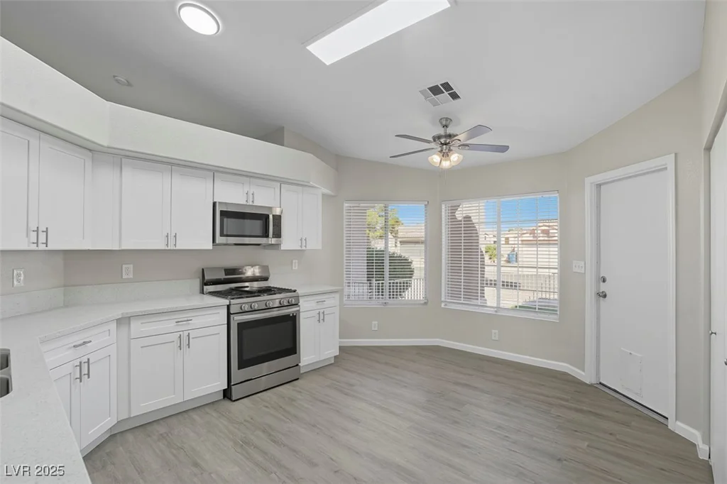 6129 Desert Haven, Las Vegas, NV 89130