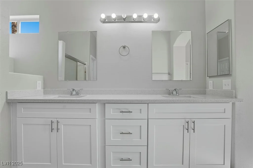 6129 Desert Haven, Las Vegas, NV 89130