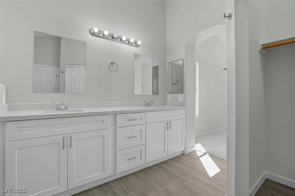 6129 Desert Haven, Las Vegas, NV 89130