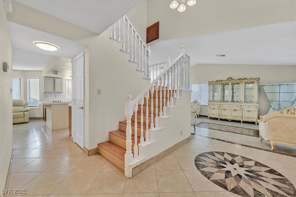 1517 Kirby, Las Vegas, NV 89117