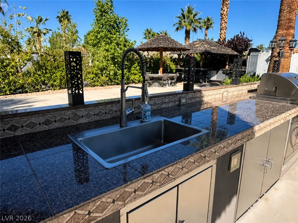 8175 Arville, Las Vegas, NV 89139