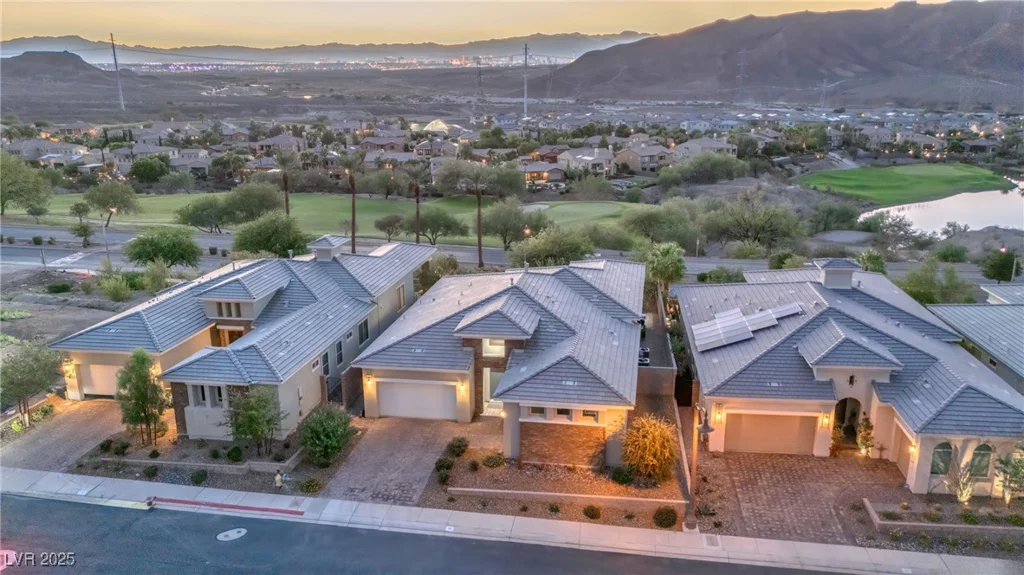 29 Porto Malaga, Henderson, NV 89011
