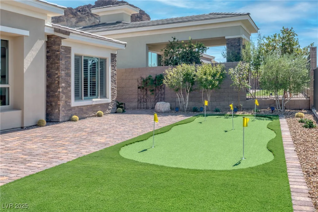 29 Porto Malaga, Henderson, NV 89011