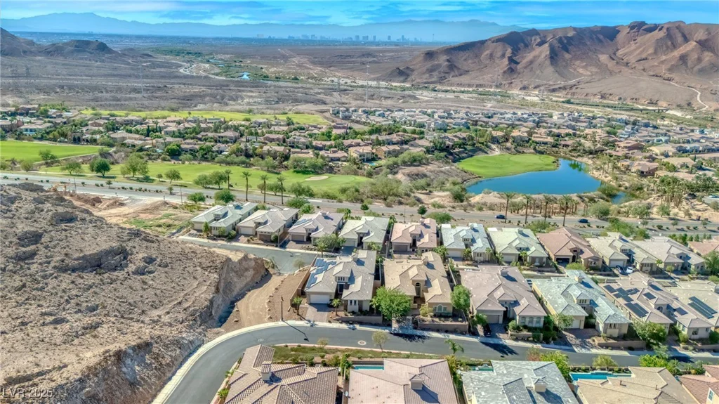 29 Porto Malaga, Henderson, NV 89011