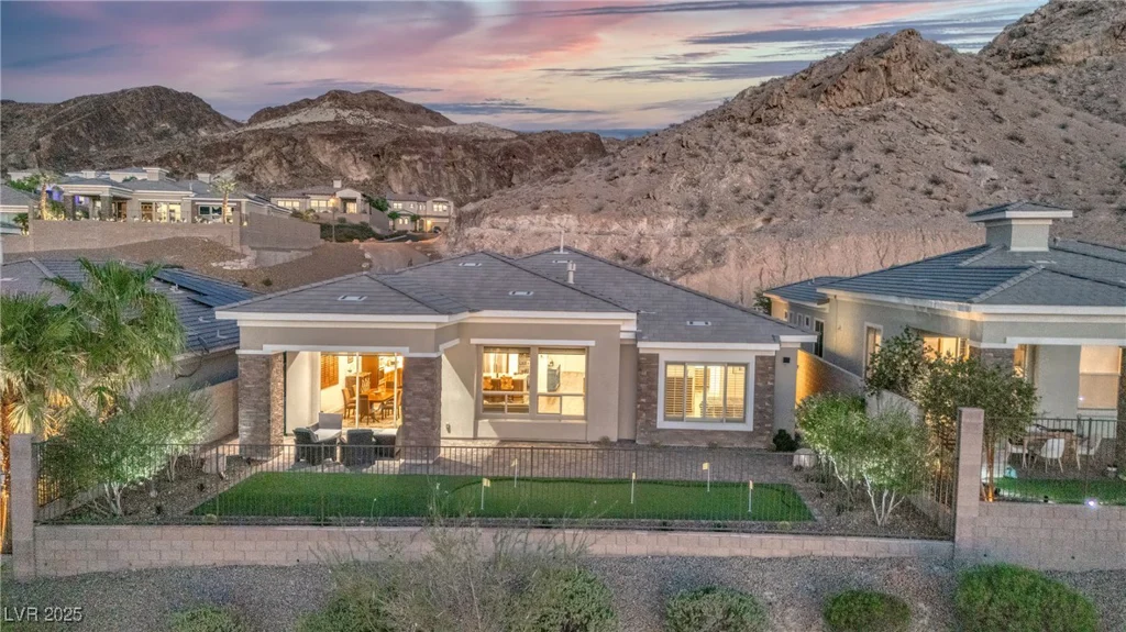 29 Porto Malaga, Henderson, NV 89011