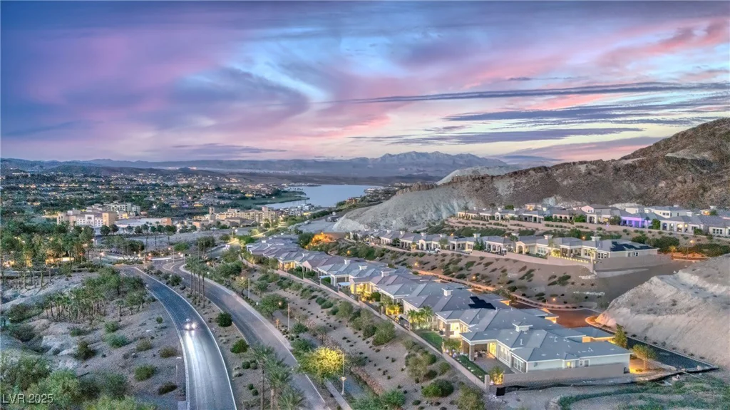 29 Porto Malaga, Henderson, NV 89011