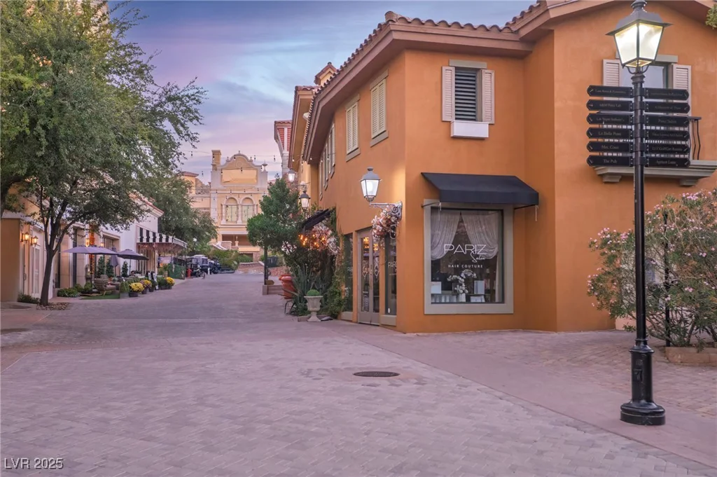 29 Porto Malaga, Henderson, NV 89011