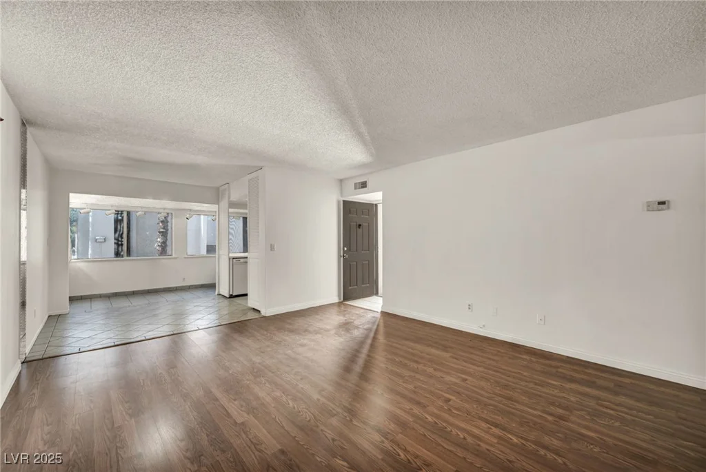 1420 Vegas Valley, Las Vegas, NV 89169