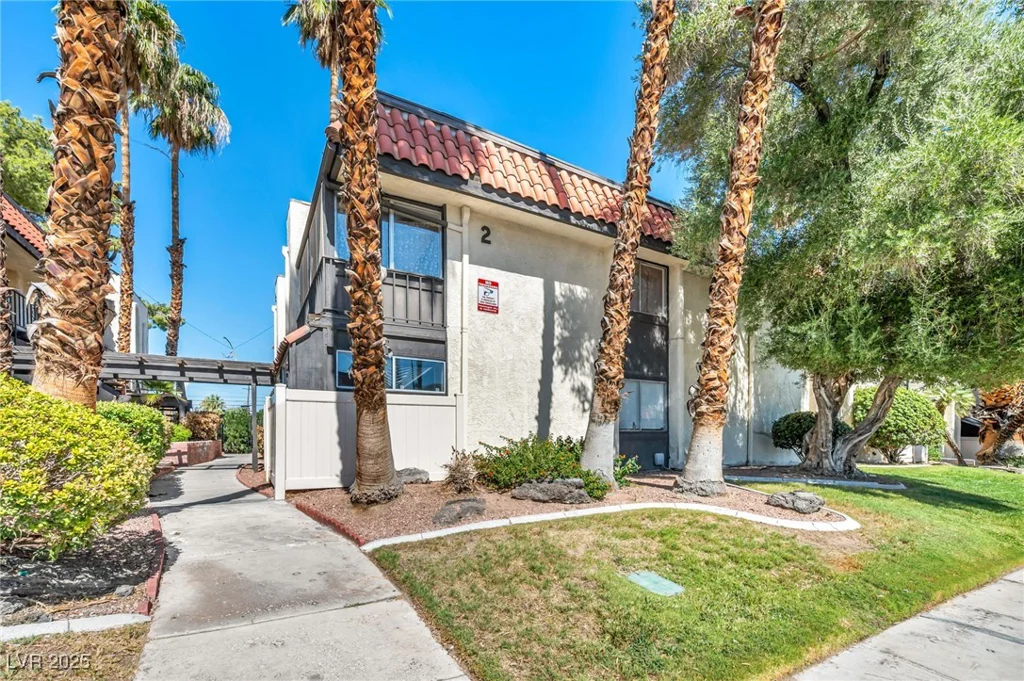 1420 Vegas Valley, Las Vegas, NV 89169