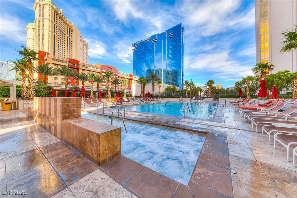 145 Harmon, Las Vegas, NV 89109