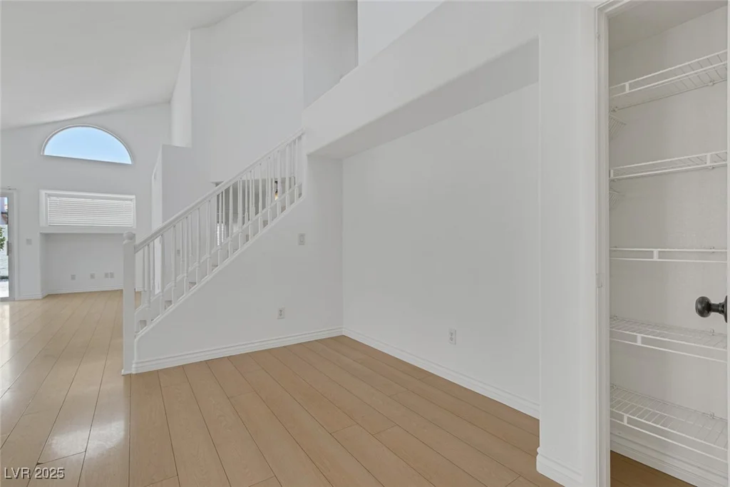 8756 Harvest Valley, Las Vegas, NV 89129