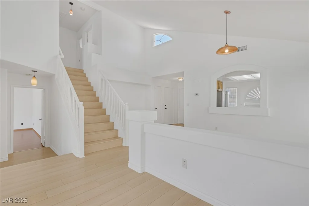 8756 Harvest Valley, Las Vegas, NV 89129