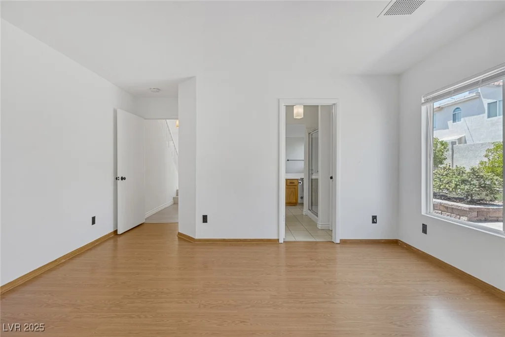 8756 Harvest Valley, Las Vegas, NV 89129