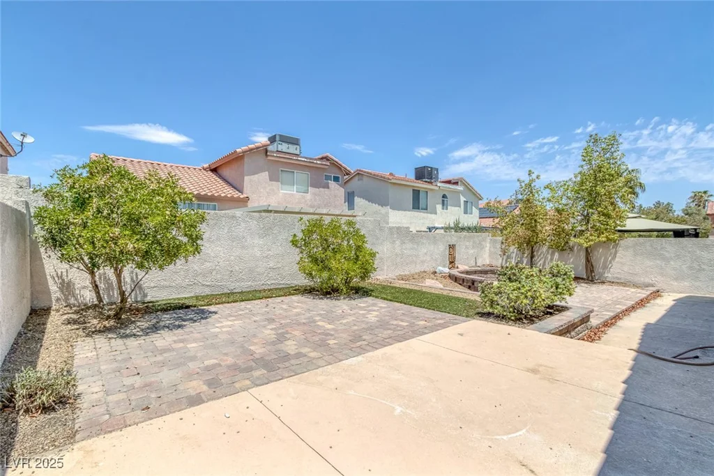 8756 Harvest Valley, Las Vegas, NV 89129