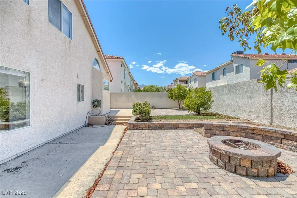 8756 Harvest Valley, Las Vegas, NV 89129