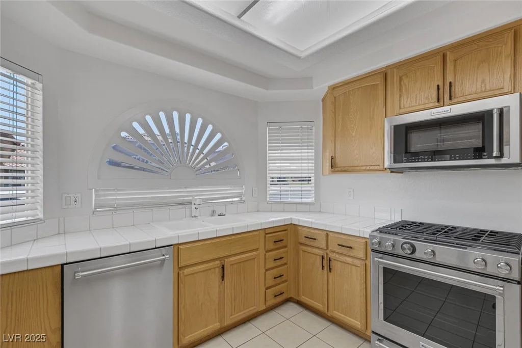 8756 Harvest Valley, Las Vegas, NV 89129