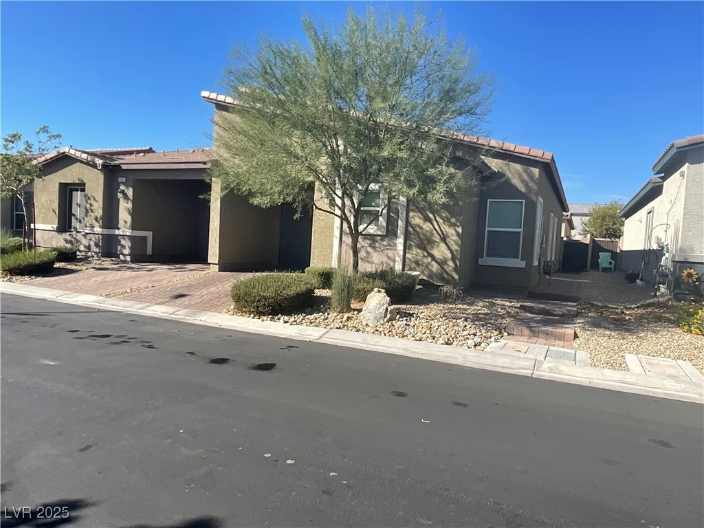7471 Cooks Meadow, North Las Vegas, NV 89084