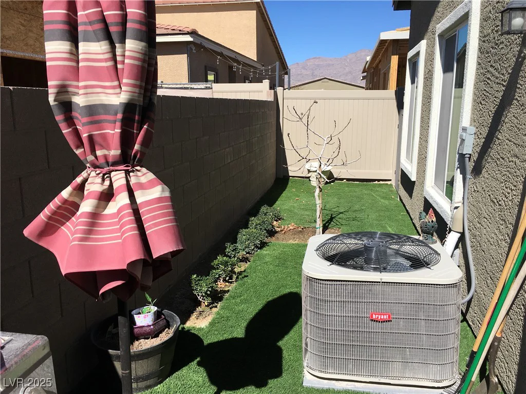 7471 Cooks Meadow, North Las Vegas, NV 89084