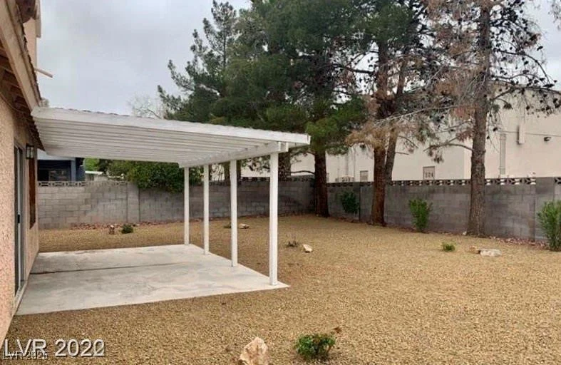 6632 Light Breeze, Las Vegas, NV 89108